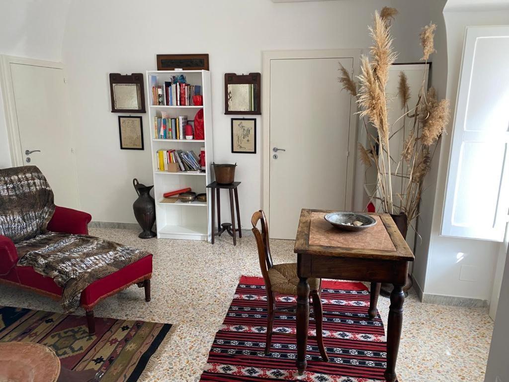Hostal Casa Gian Re Monopoli Exterior foto